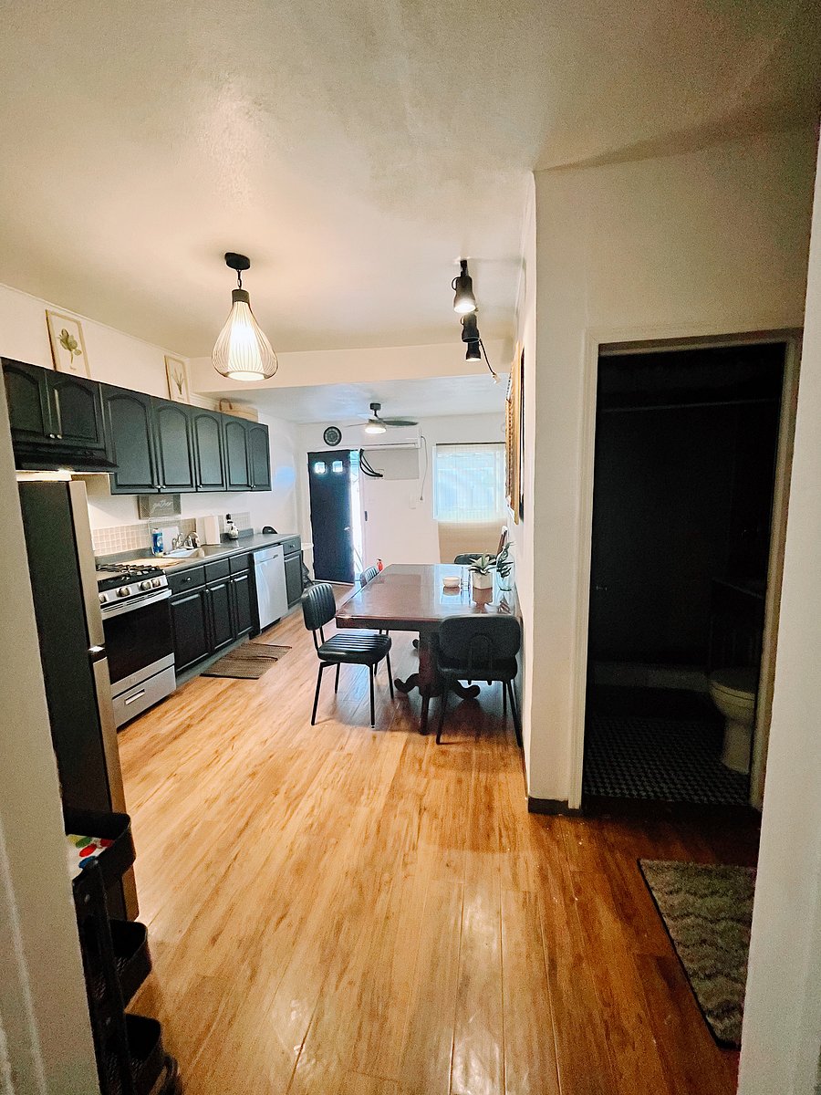 Furnished Finder property 842691_1 photo 25