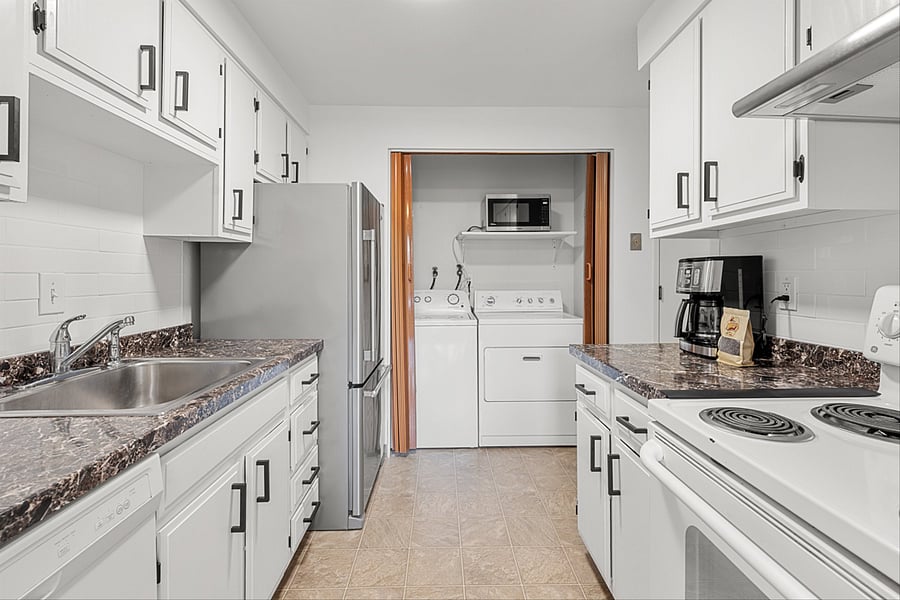 Furnished Finder property 842781_1 photo 11