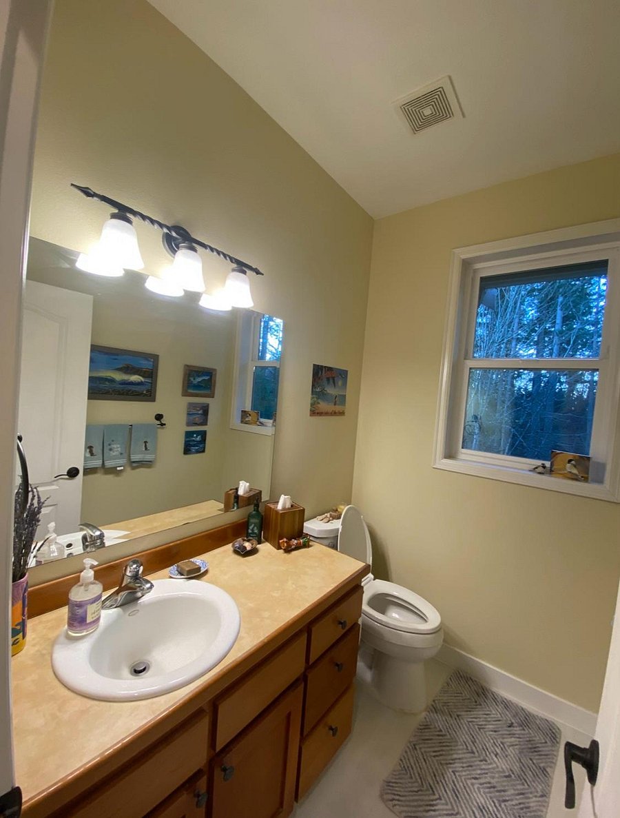 Half bath downstairs