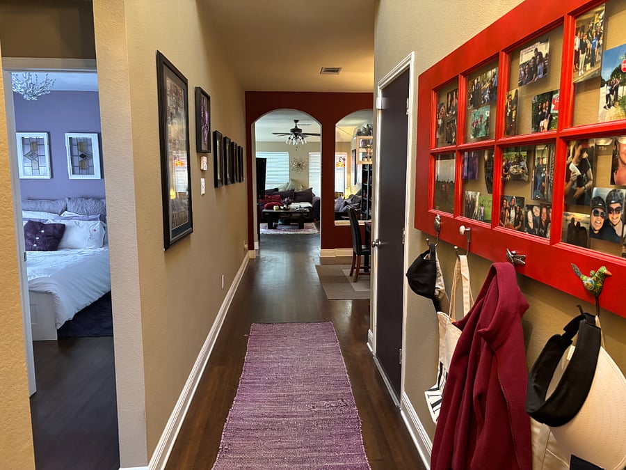 Front entryway hallway