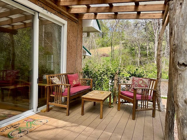 Furnished Finder property 842876_1 photo 3