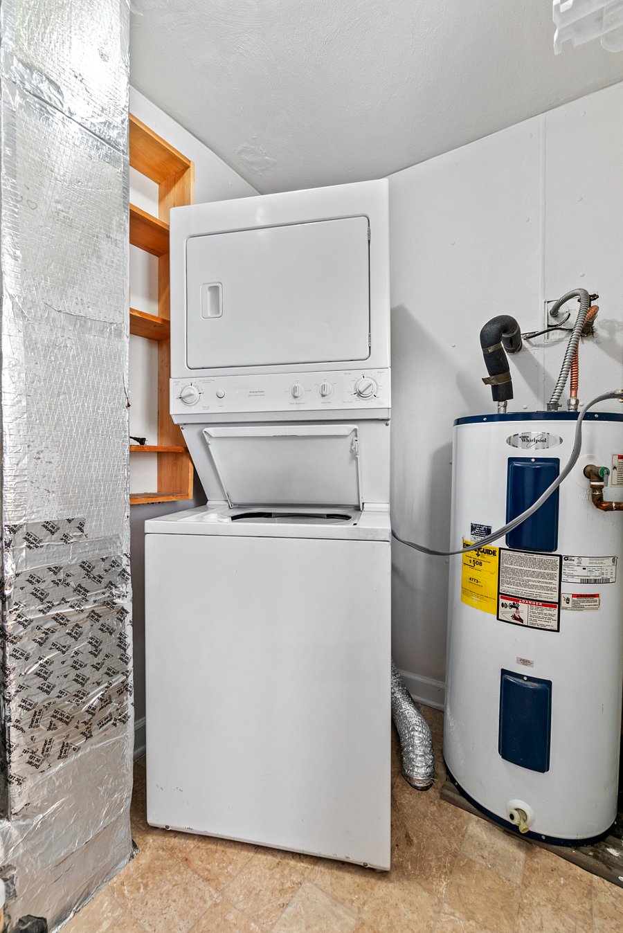 1ST FLOOR LAUNDRY ROOM W. WASHER & DRYER!