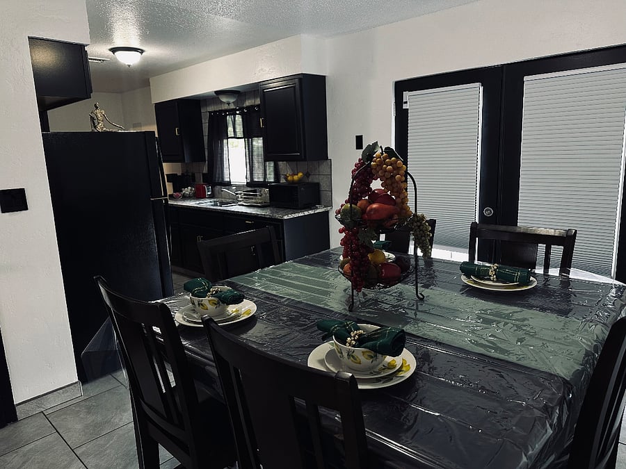Furnished Finder property 843070_1 photo 1