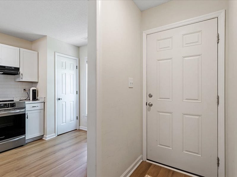 Furnished Finder property 843097_1 photo 6