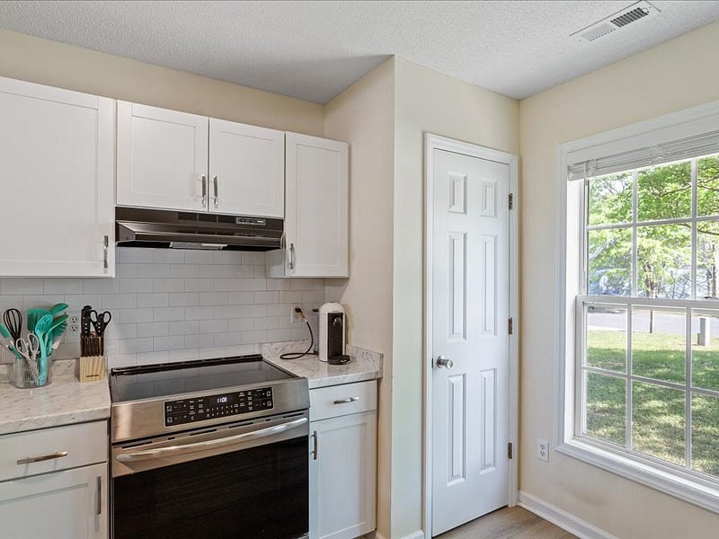 Furnished Finder property 843097_1 photo 7