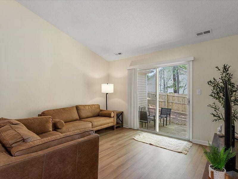 Furnished Finder property 843097_1 photo 14