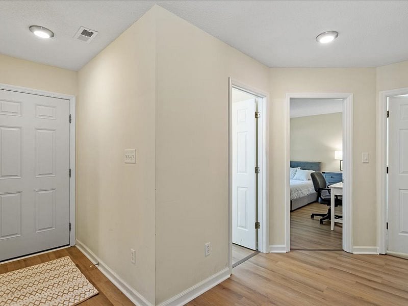 Furnished Finder property 843097_1 photo 16
