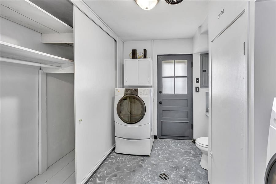 Half bath with laundry