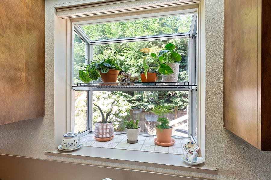 Kitchen window box