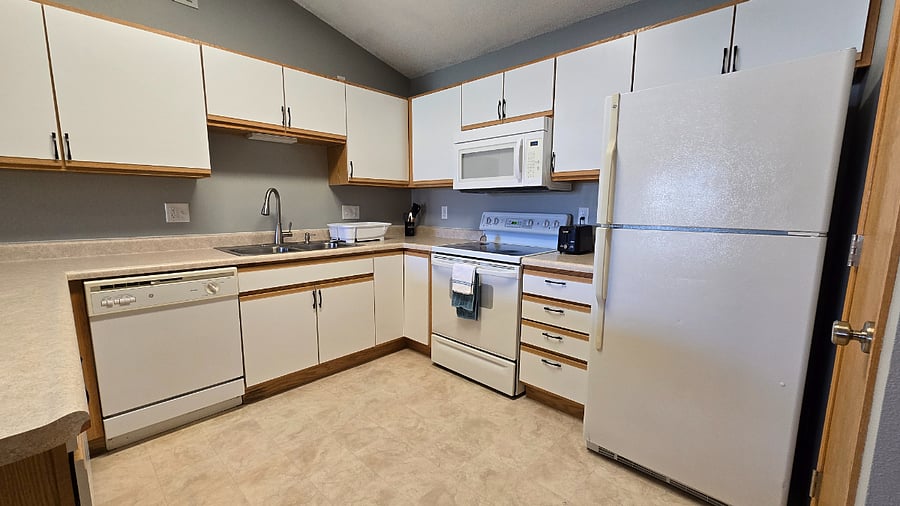 Furnished Finder property 843425_1 photo 3