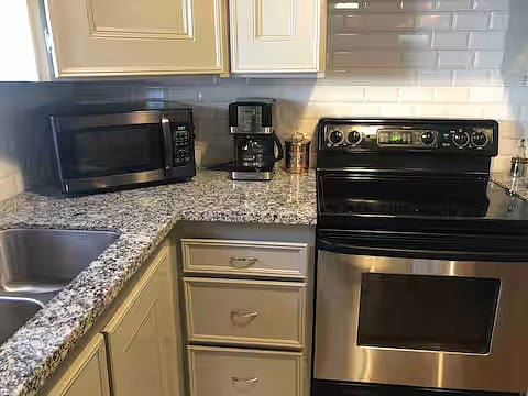 Furnished Finder property 843427_1 photo 4