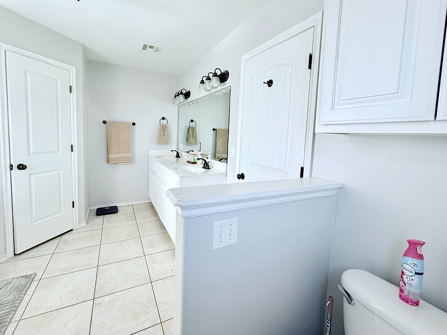 Furnished Finder property 843459_1 photo 24