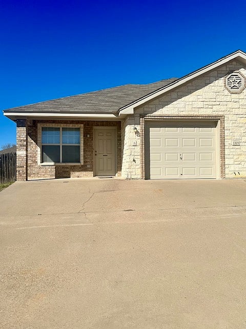 Furnished Finder property 843484_1 photo 1