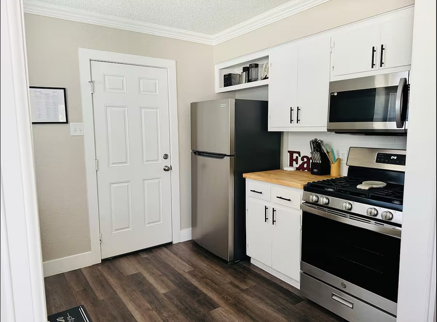 Furnished Finder property 843500_1 photo 4
