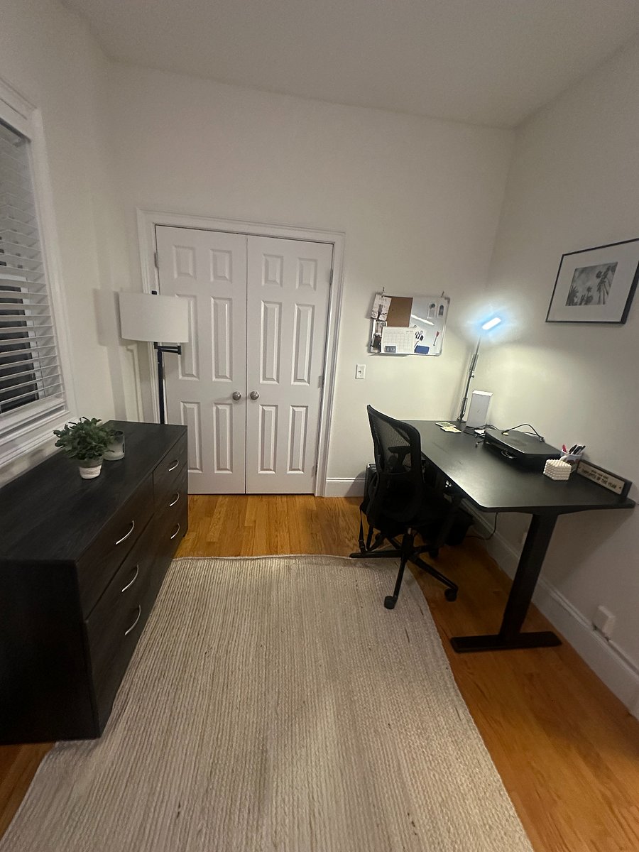 2nd Bedroom with Desk