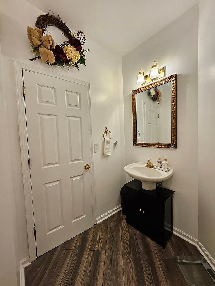Furnished Finder property 843579_1 photo 13