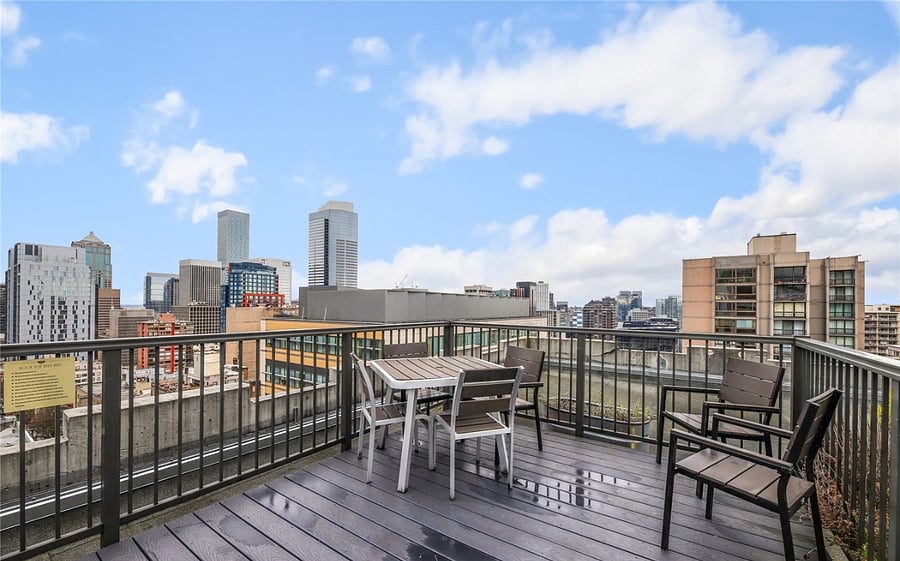 Roof deck