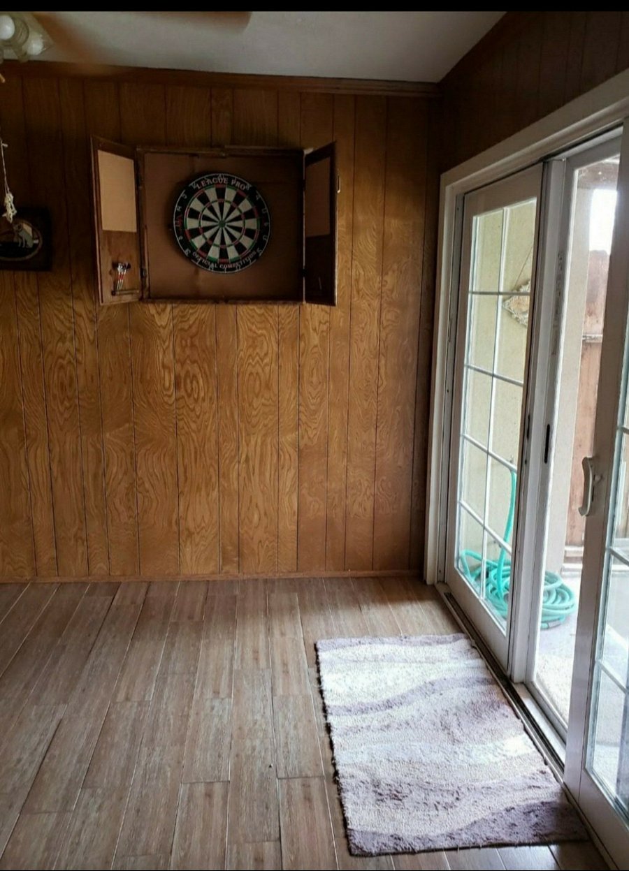 Dart room