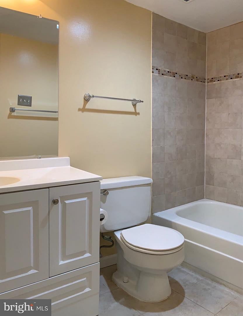 Furnished Finder property 843637_1 photo 17