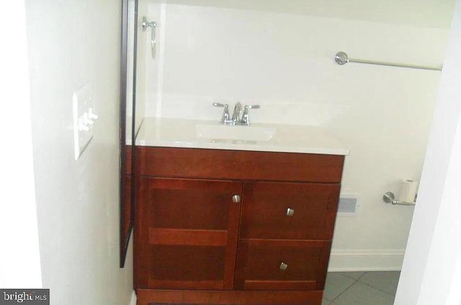Furnished Finder property 843941_1 photo 10