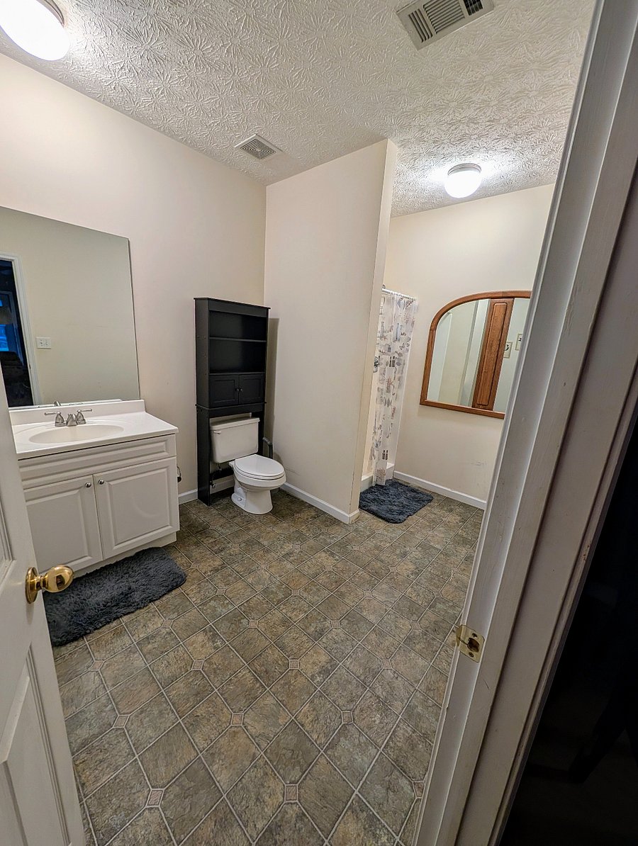 Furnished Finder property 843956_1 photo 11
