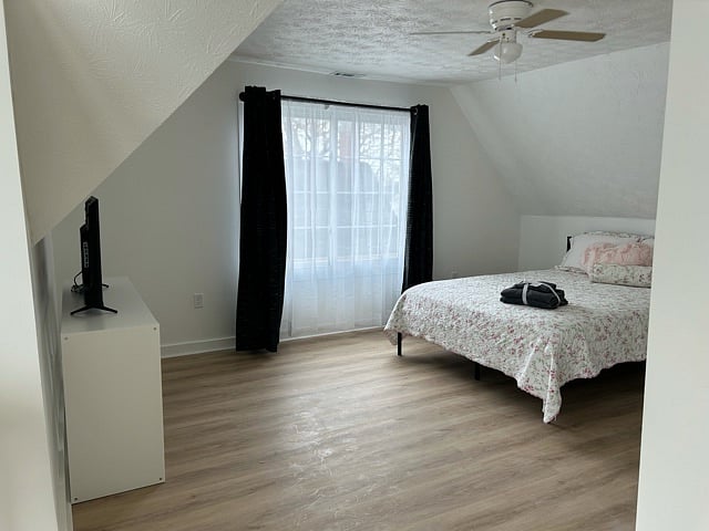 Master...queen bed