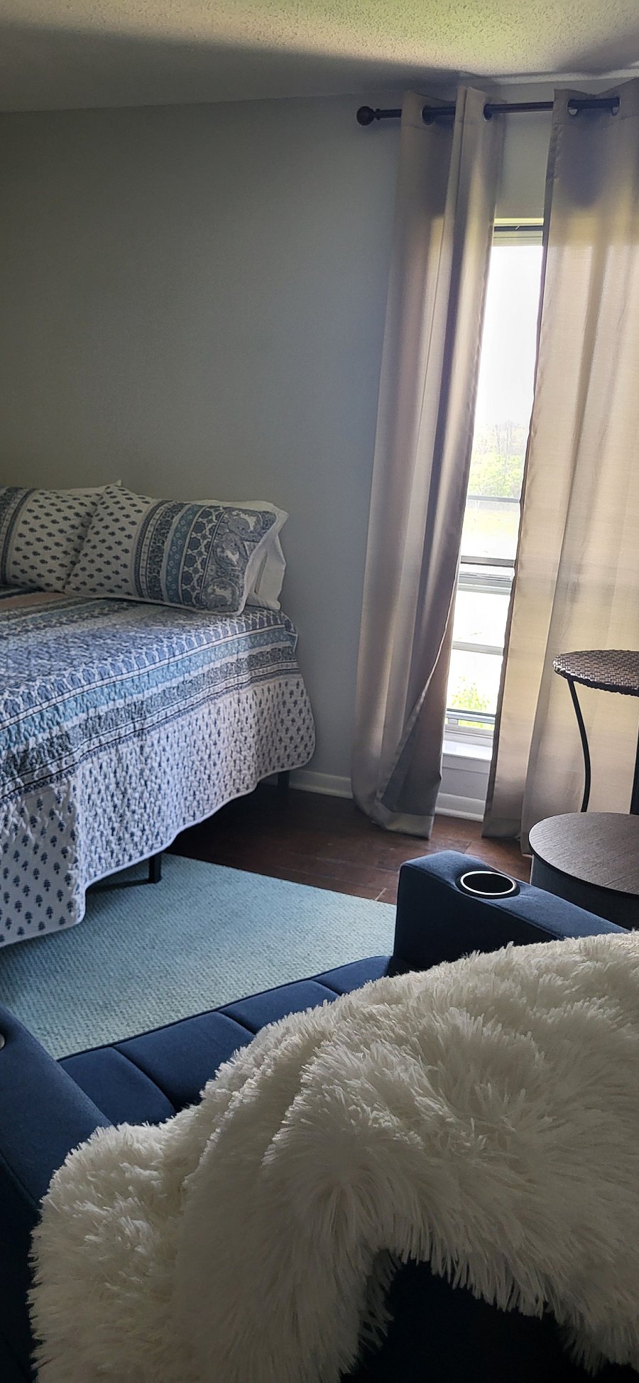 Furnished Finder property 844018_1 photo 12