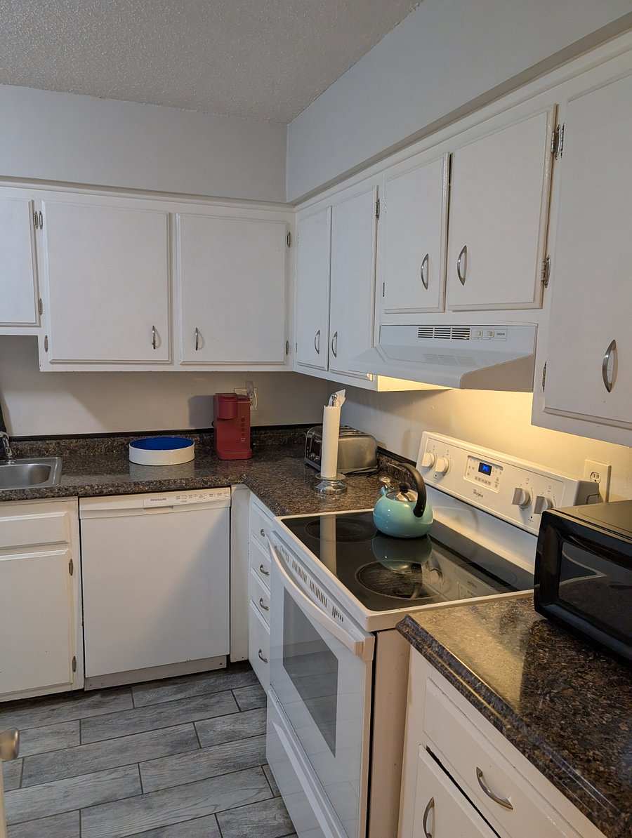 Furnished Finder property 844018_1 photo 14