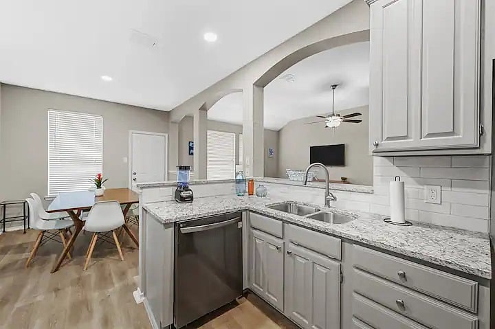 Furnished Finder property 844113_1 photo 6