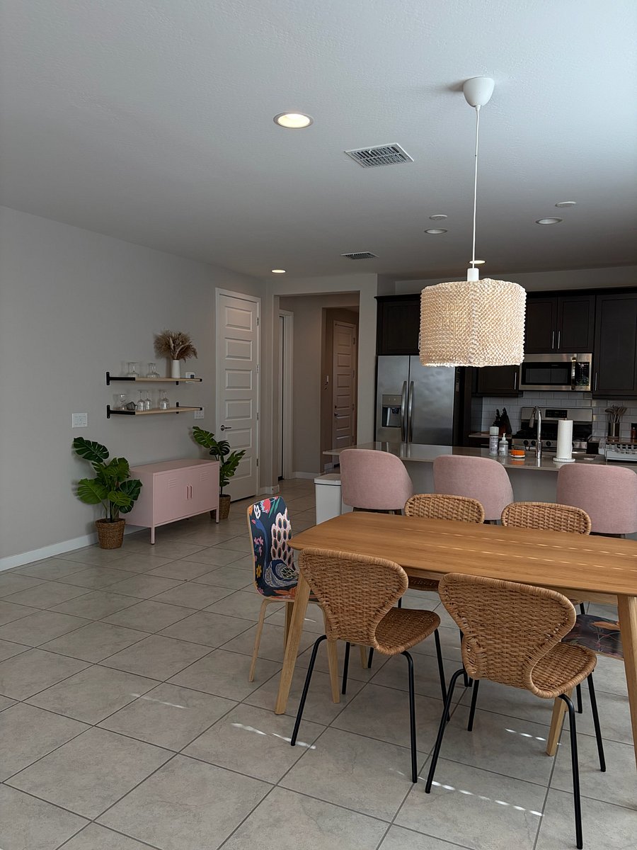 Furnished Finder property 844125_2 photo 24