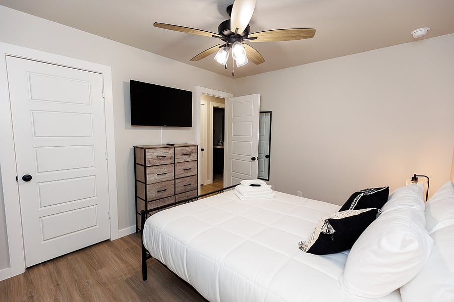 Furnished Finder property 844161_1 photo 24