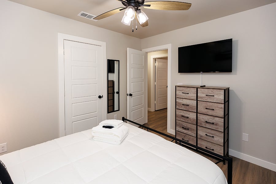Furnished Finder property 844161_1 photo 33