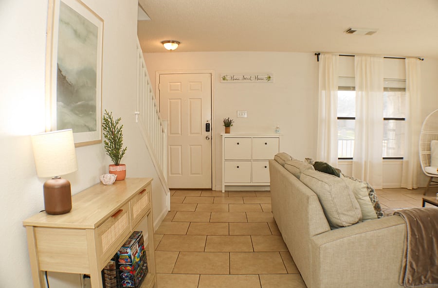 Furnished Finder property 844180_1 photo 10