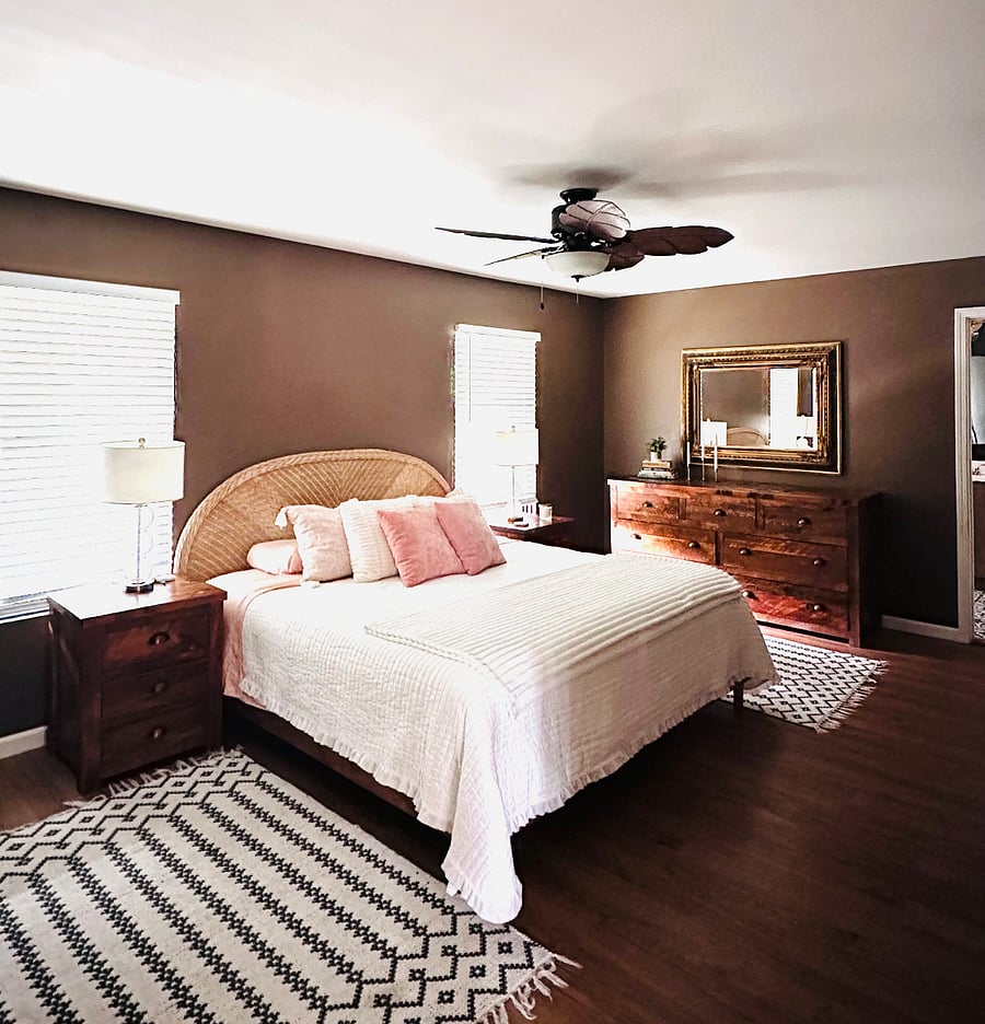 Master Bedroom-King Bed