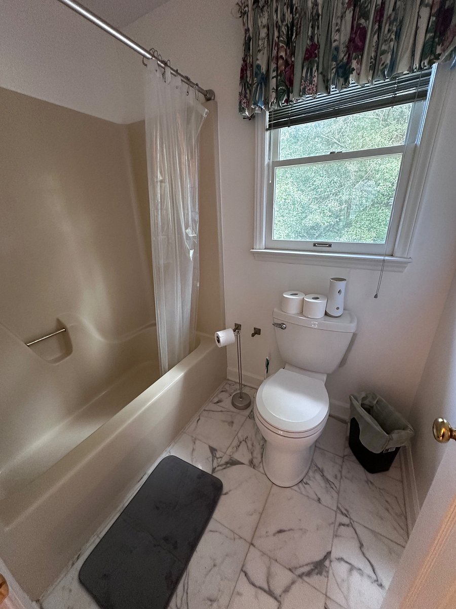 Rental guest bathroom 