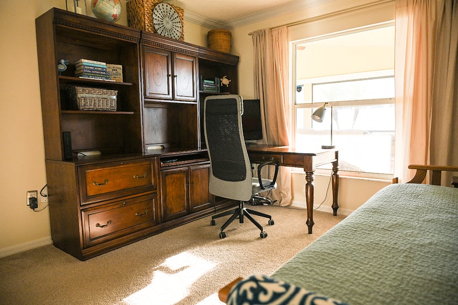 Back Guest Room with 1-2 Twin Beds or 1 King