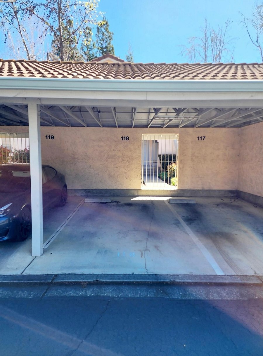 Furnished Finder property 844402_1 photo 14