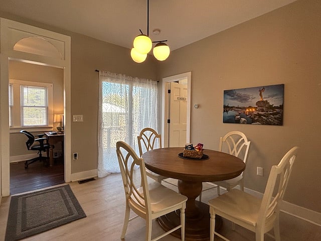 Furnished Finder property 844403_1 photo 8