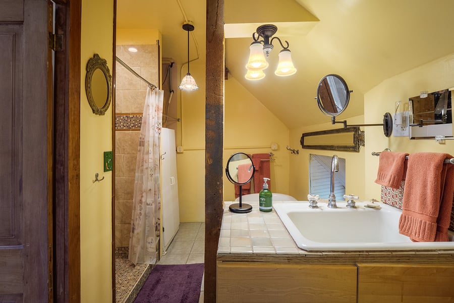 Bathroom 1