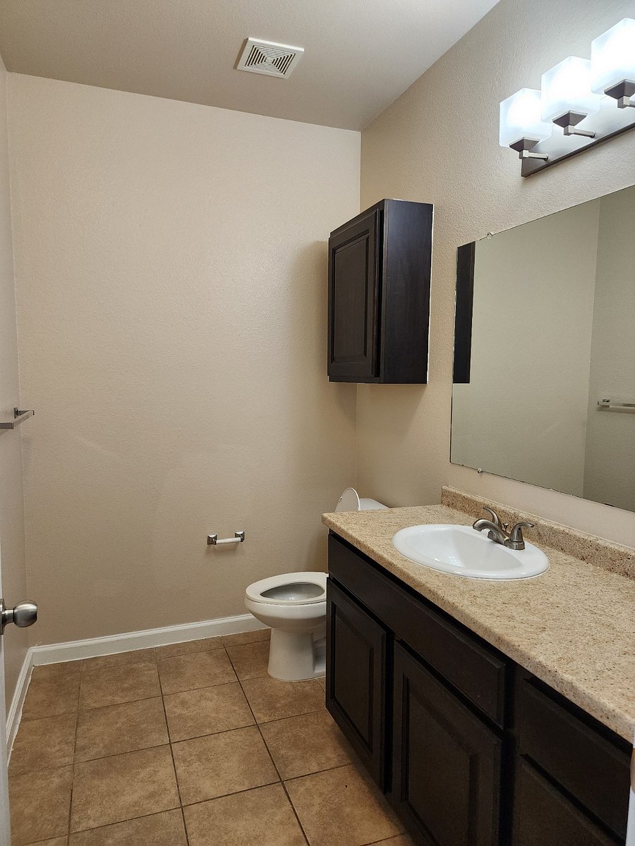 Furnished Finder property 844617_4 photo 24