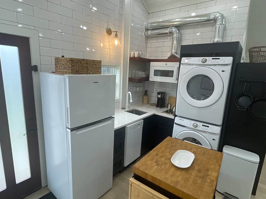 Furnished Finder property 844698_1 photo 3