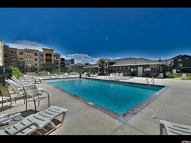 Furnished Finder property 844786_1 photo 17