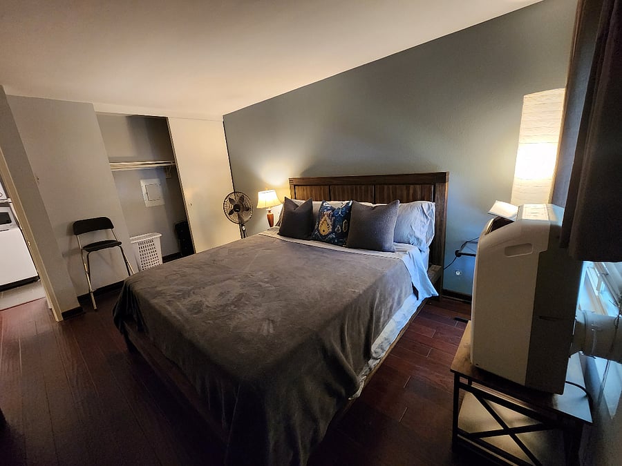 Furnished Finder property 844800_1 photo 17