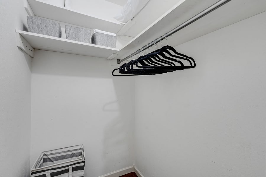 Walk in closet for 2nd bedroom