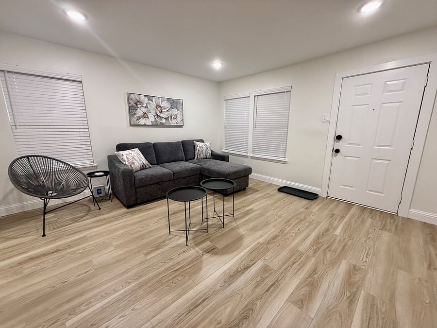 Furnished Finder property 845014_1 photo 3