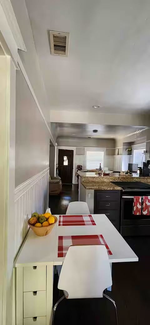 Furnished Finder property 845281_1 photo 22