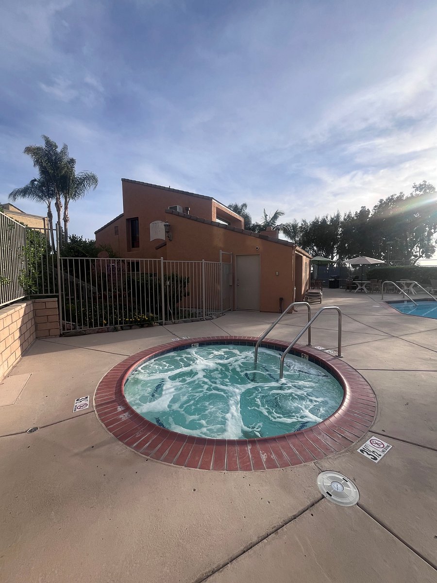 Furnished Finder property 845332_1 photo 25