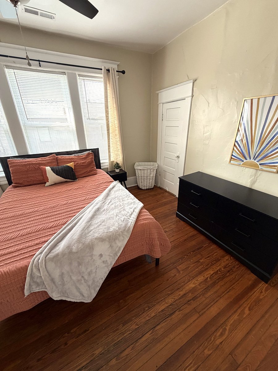 Furnished Finder property 845336_3 photo 17