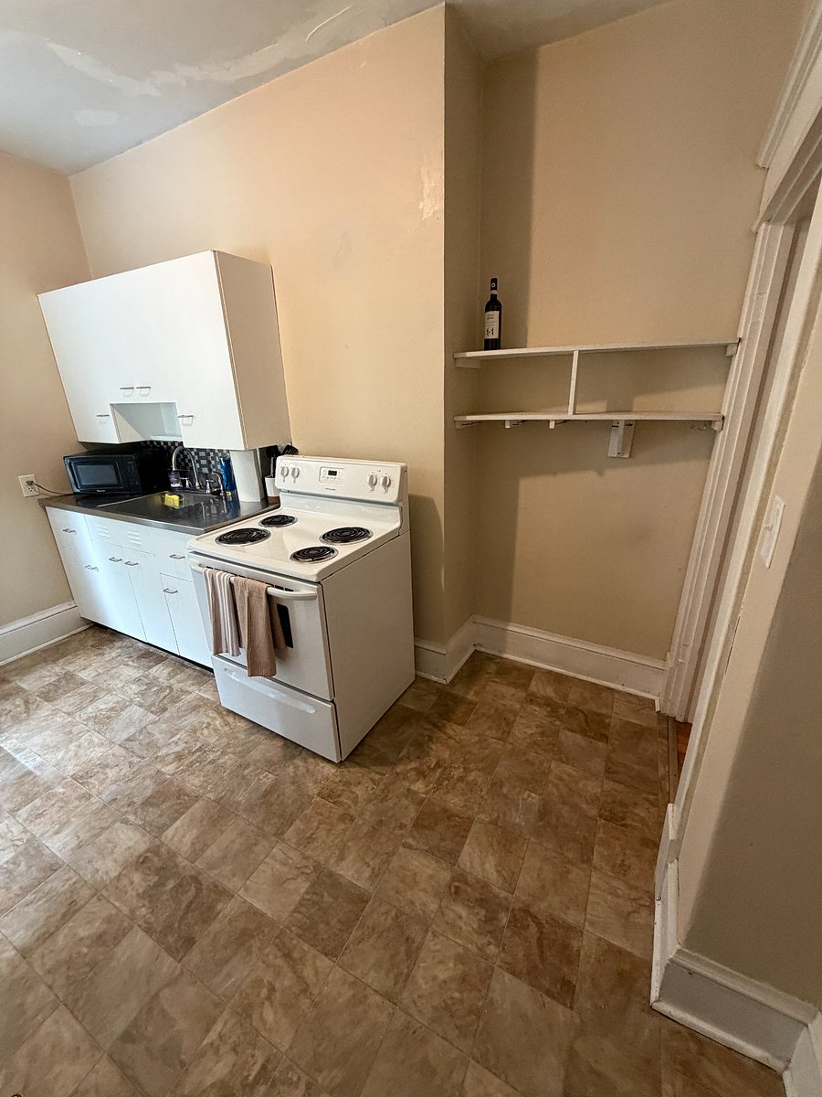 Furnished Finder property 845336_3 photo 17