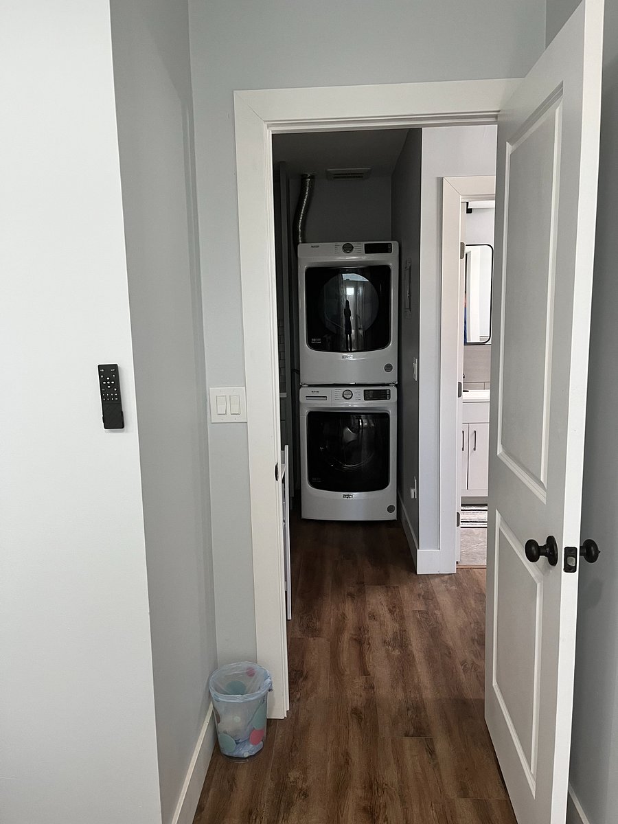 Furnished Finder property 845404_1 photo 18